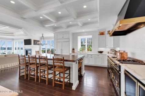 734 Navesink River Road Red Bank NJ 07701