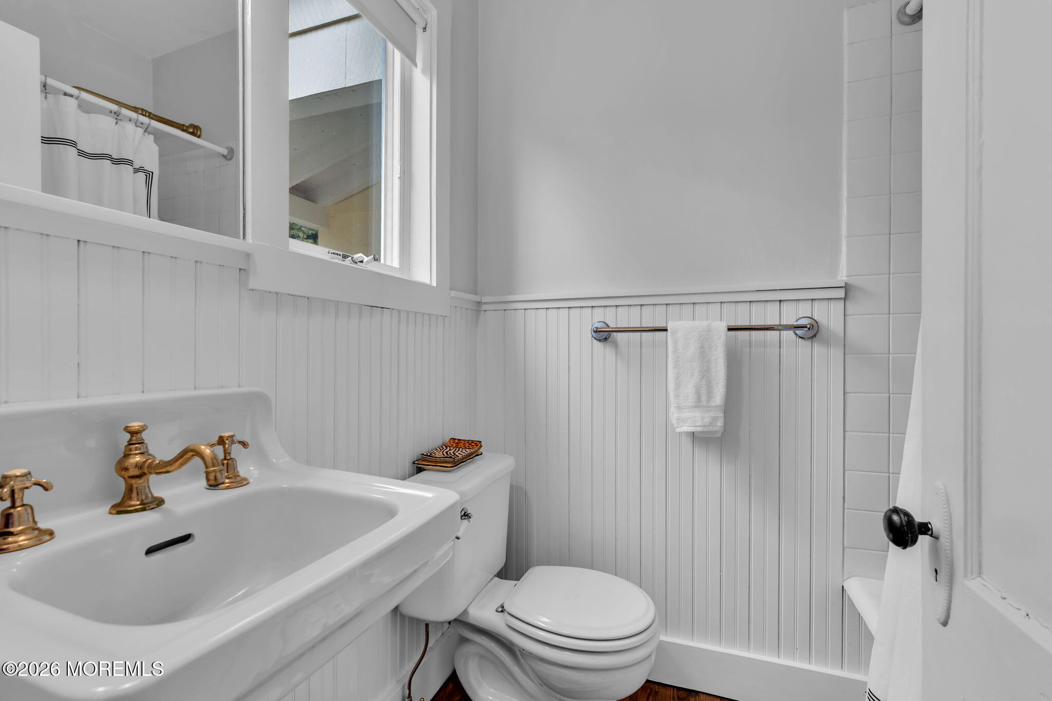 734 Navesink River Road Red Bank NJ 07701