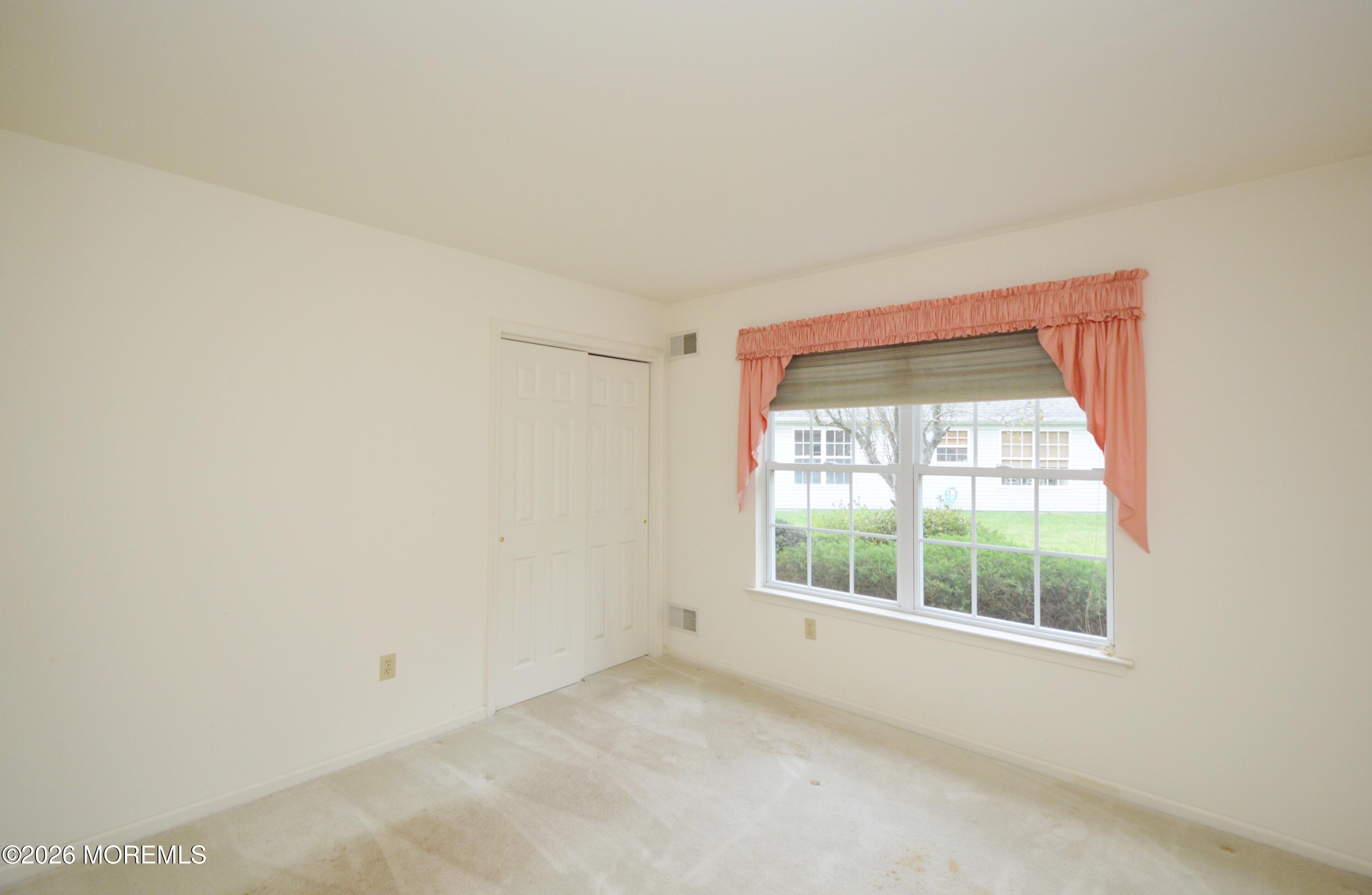 2294 Logan Court Toms River NJ 08755