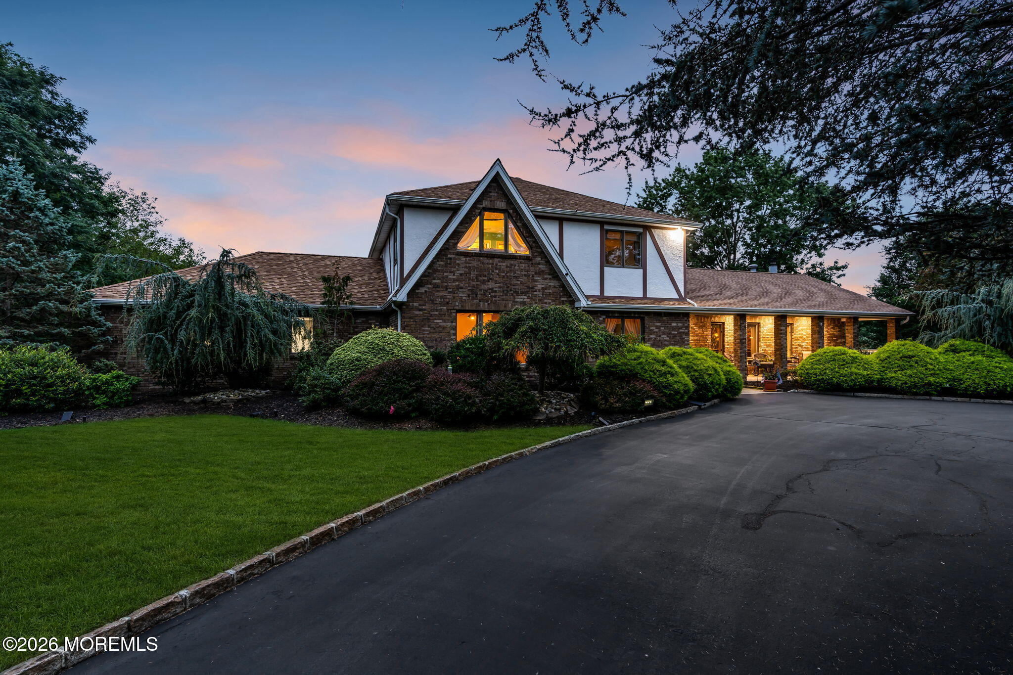 3 Peachtree Lane Manalapan NJ 07726