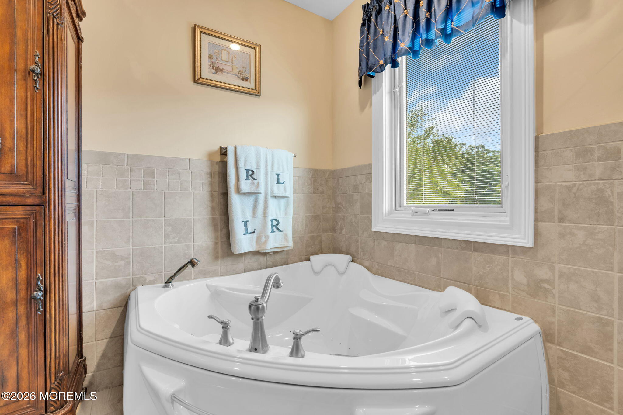 3 Peachtree Lane Manalapan NJ 07726