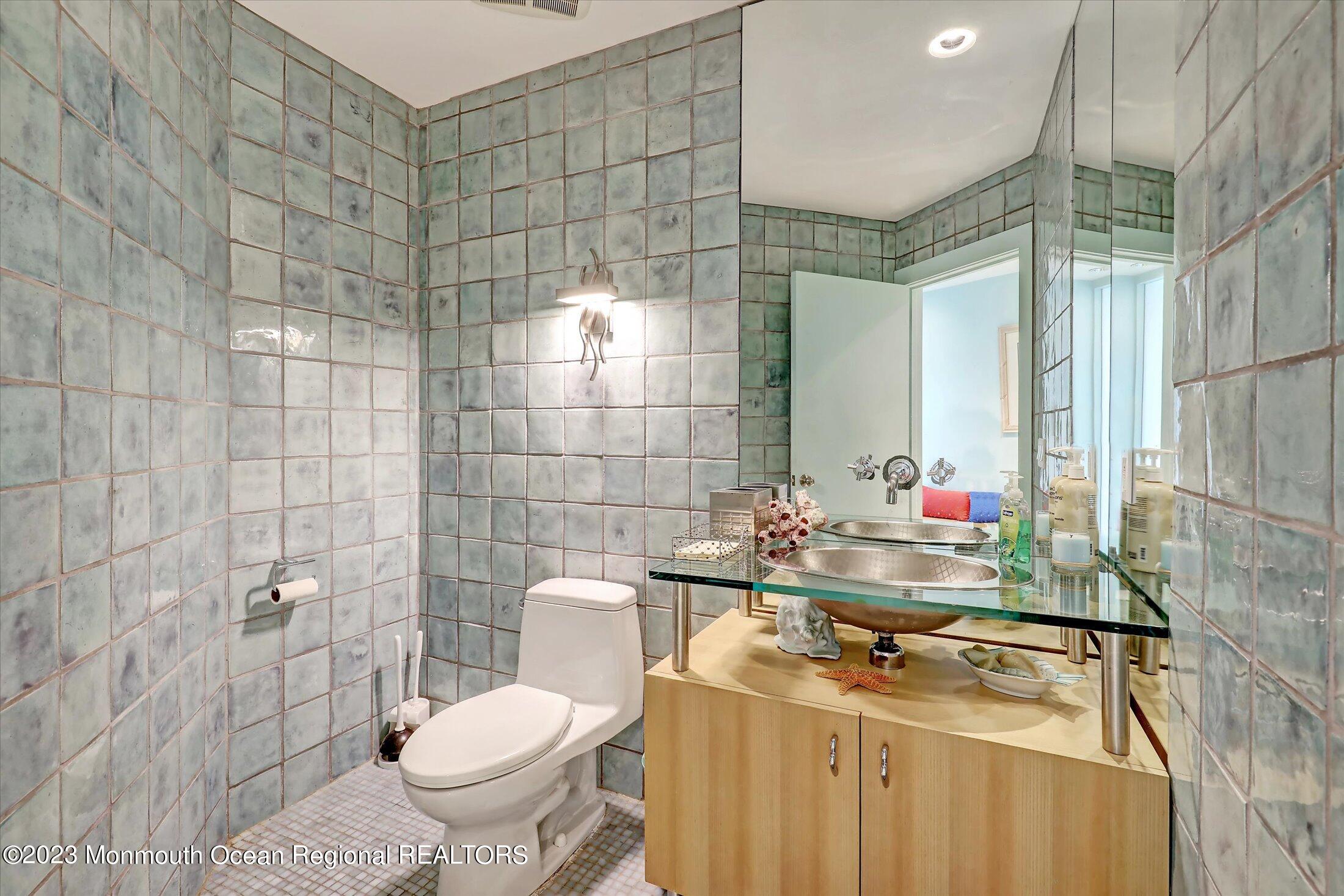 884 Navesink River Road Locust NJ 07760