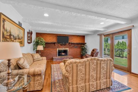 2003 Finderne Street Oakhurst NJ 07755
