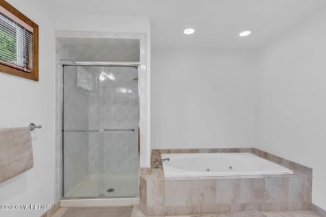 2003 Finderne Street Oakhurst NJ 07755