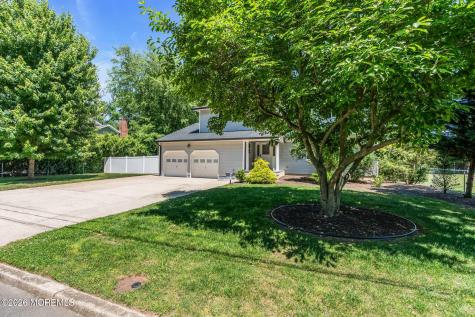 2003 Finderne Street Oakhurst NJ 07755