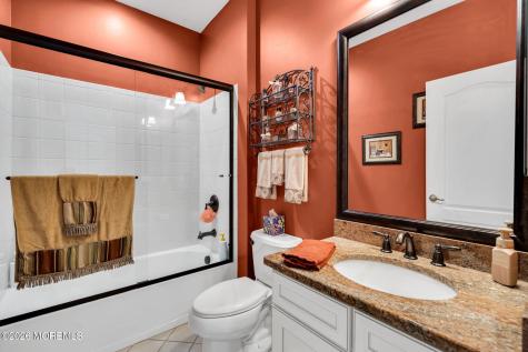 7 Wolverton Court Jackson NJ 08527