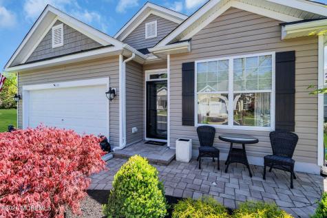 7 Wolverton Court Jackson NJ 08527
