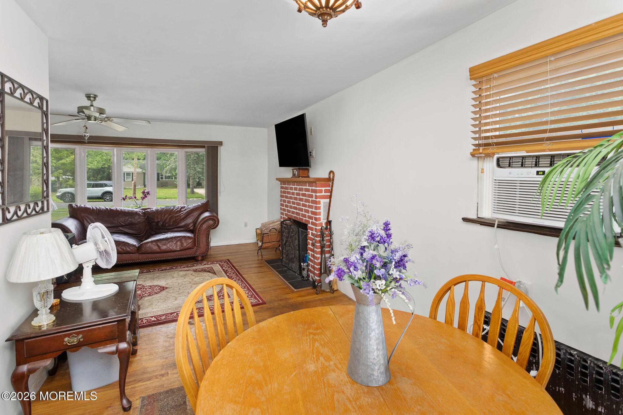 752 Park Avenue Belford NJ 07718
