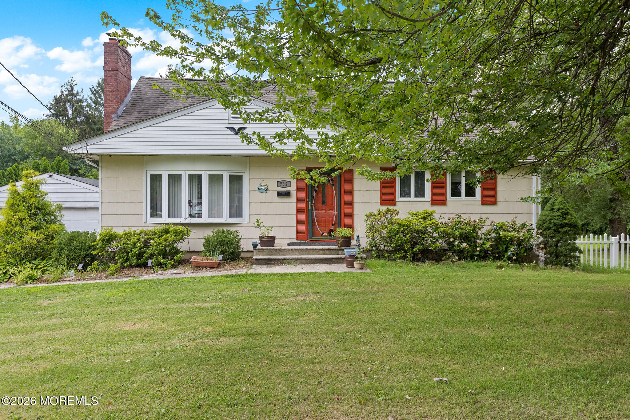 752 Park Avenue Belford NJ 07718