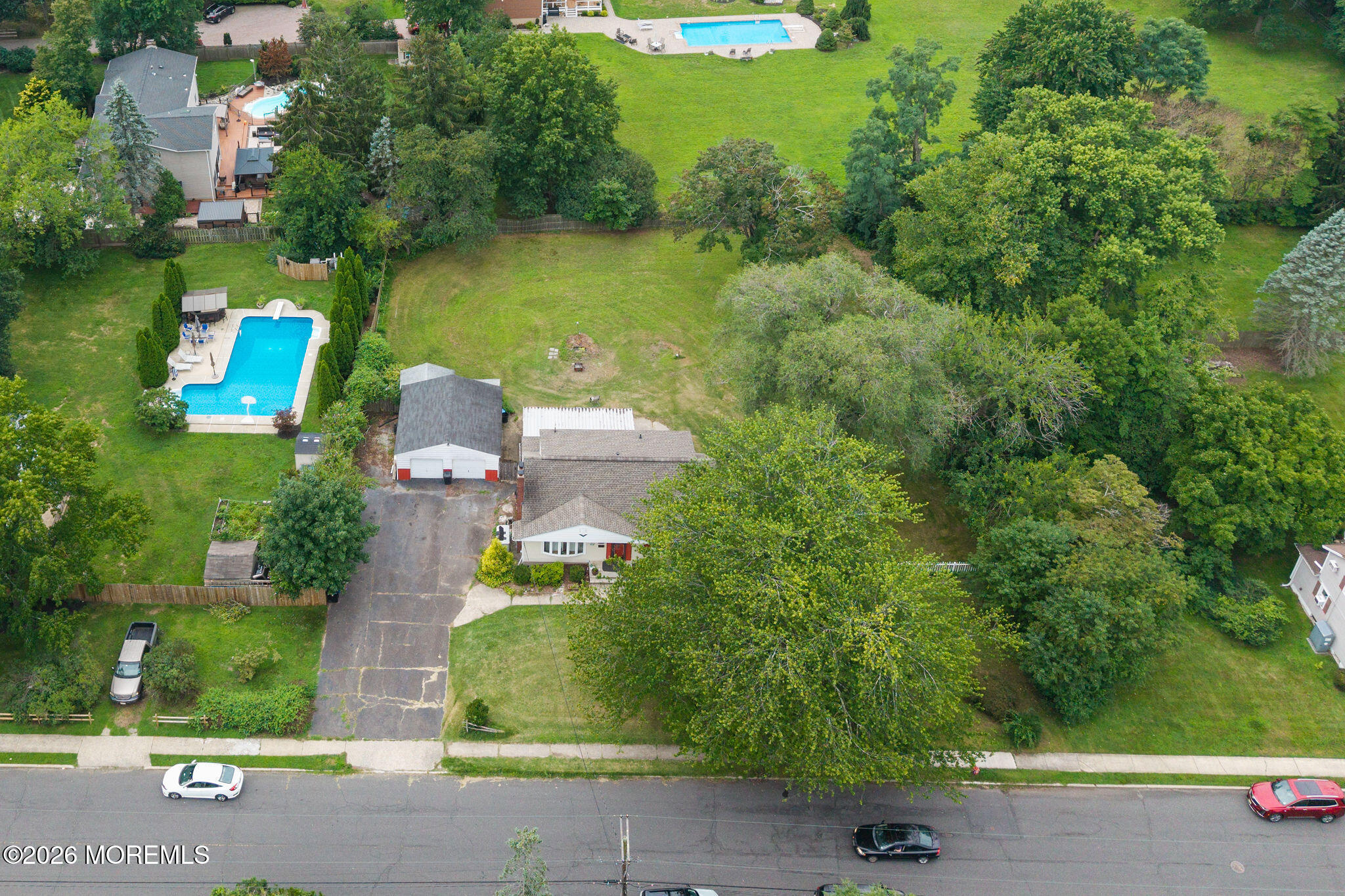 752 Park Avenue Belford NJ 07718
