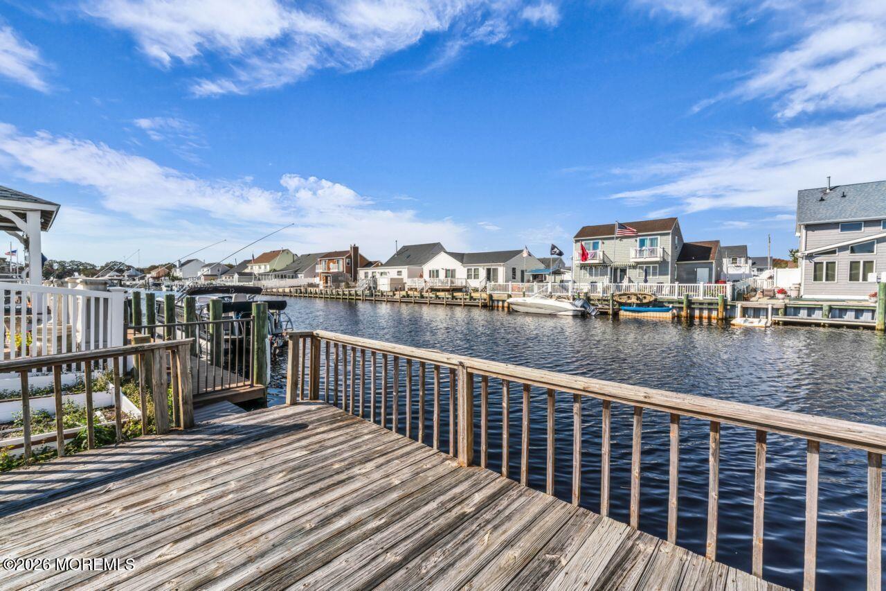 62 Wind Jammer Court Bayville NJ 08721
