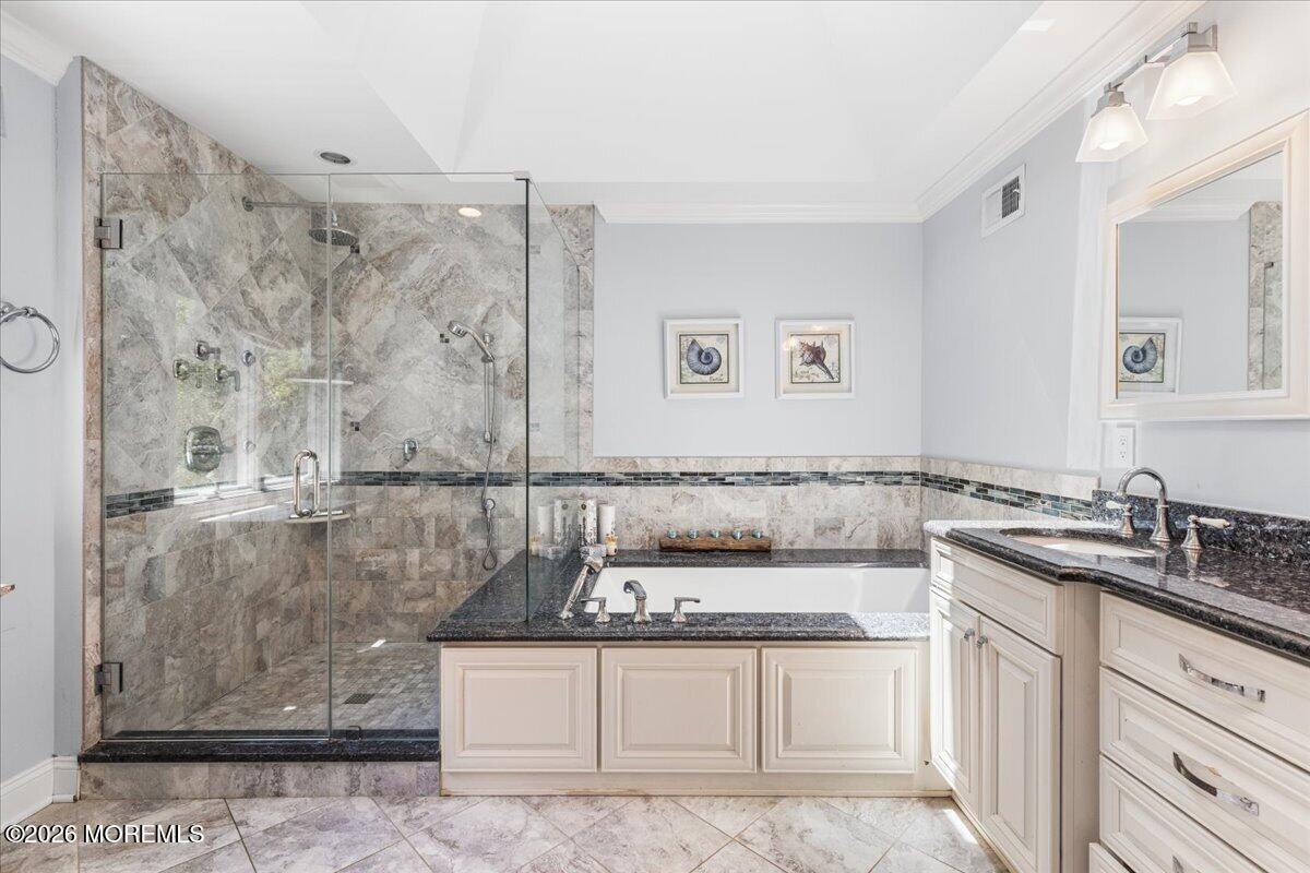 16 Sherwood Court Holmdel NJ 07733