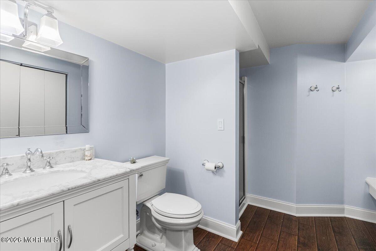 16 Sherwood Court Holmdel NJ 07733