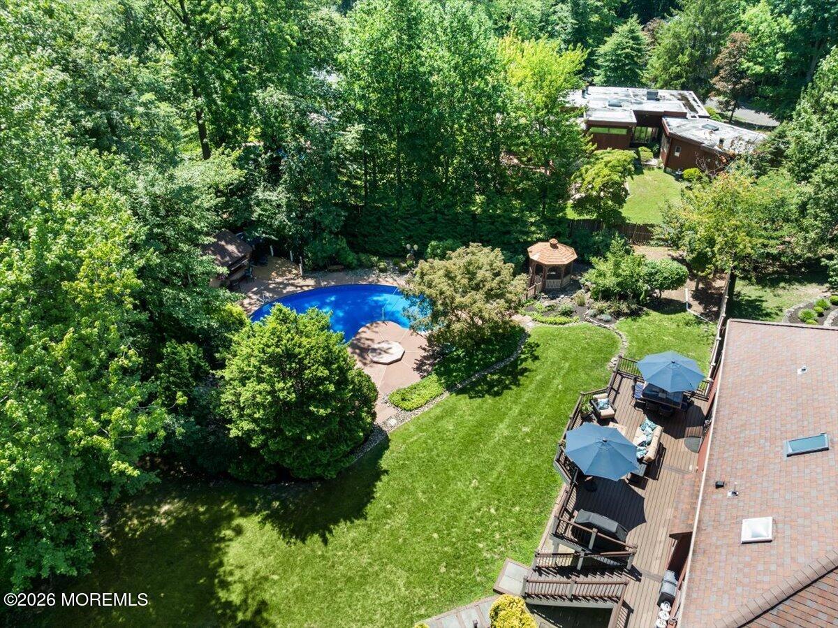 16 Sherwood Court Holmdel NJ 07733