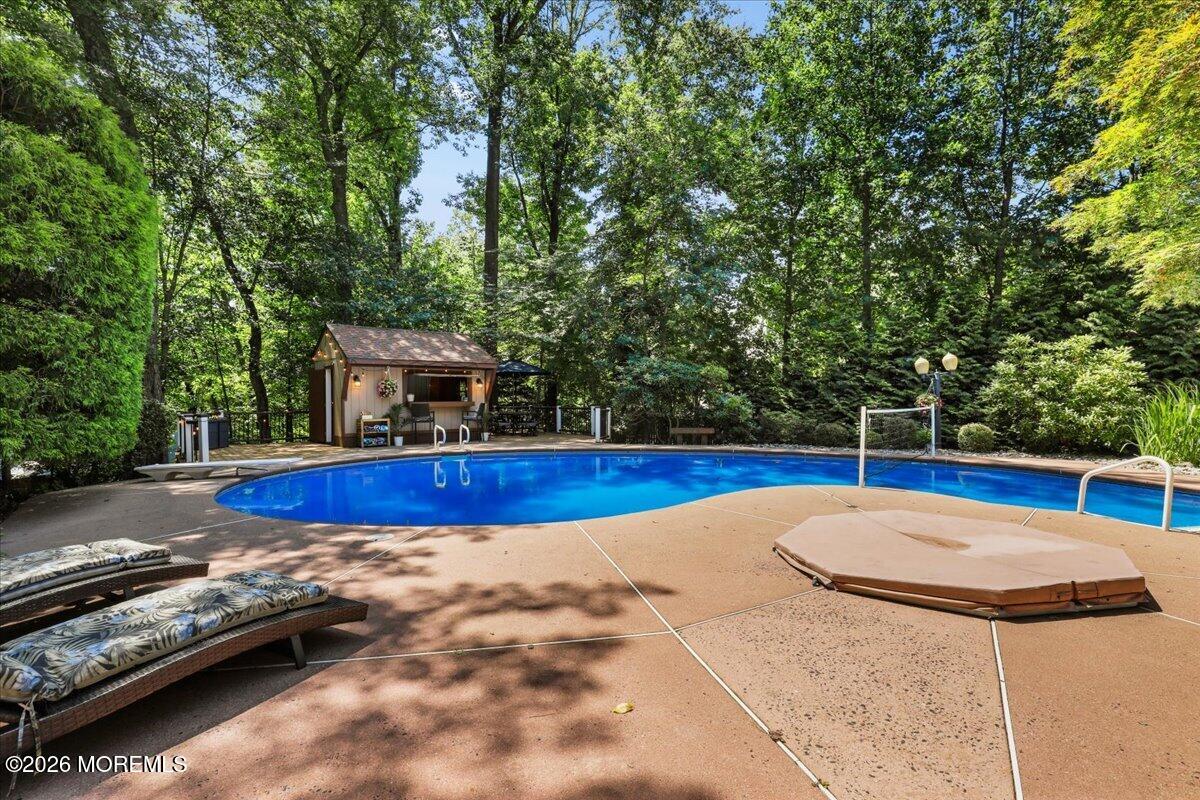 16 Sherwood Court Holmdel NJ 07733