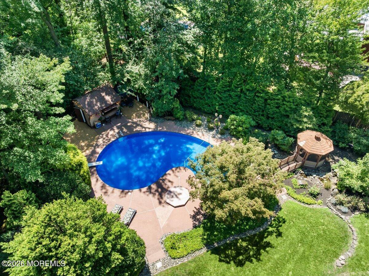 16 Sherwood Court Holmdel NJ 07733