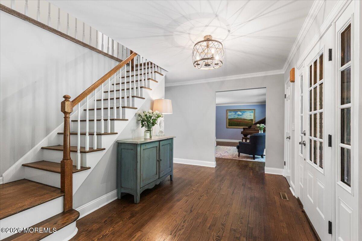 16 Sherwood Court Holmdel NJ 07733