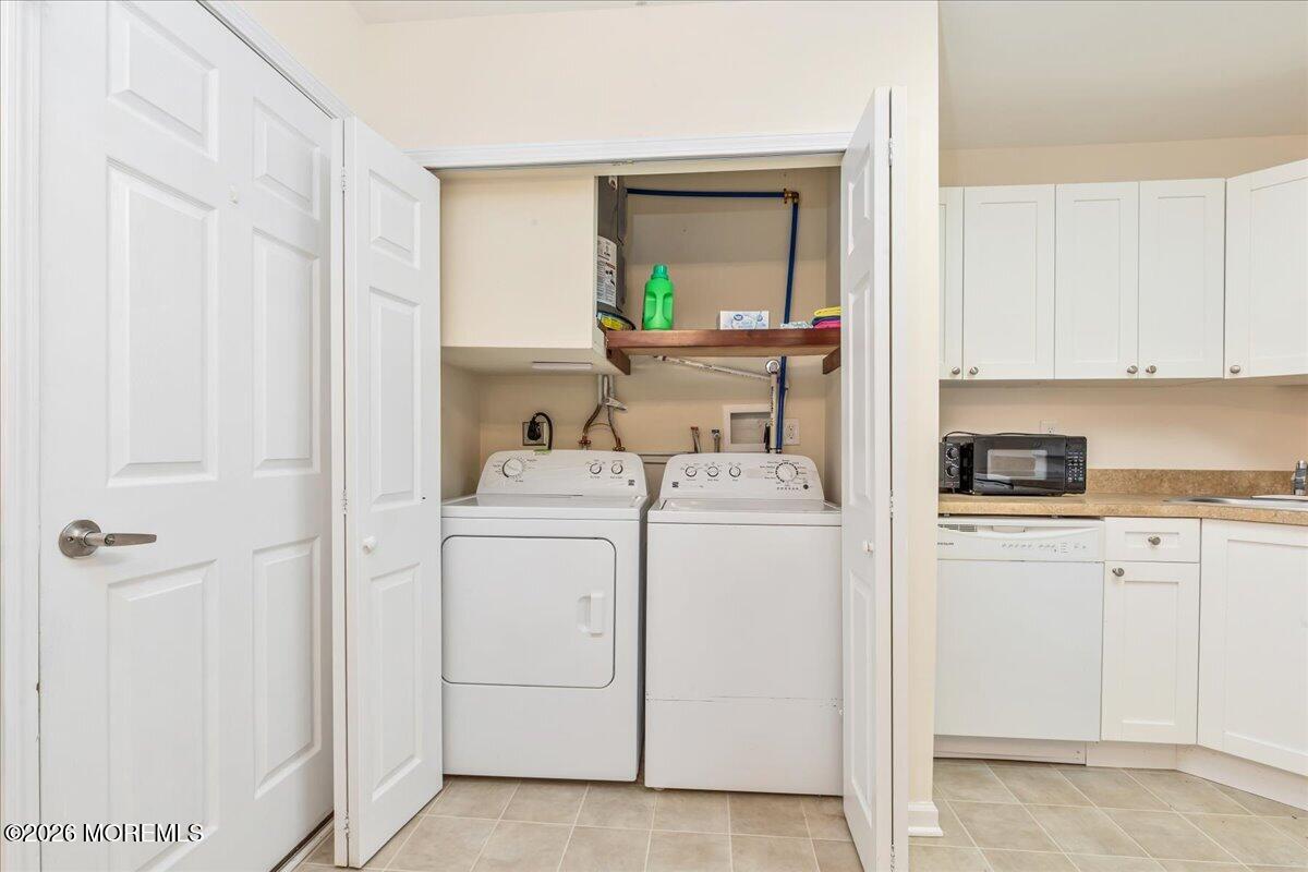 406 Genista Plaza Monroe NJ 08831