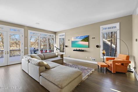 307 Lakeside Avenue Colts Neck NJ 07722