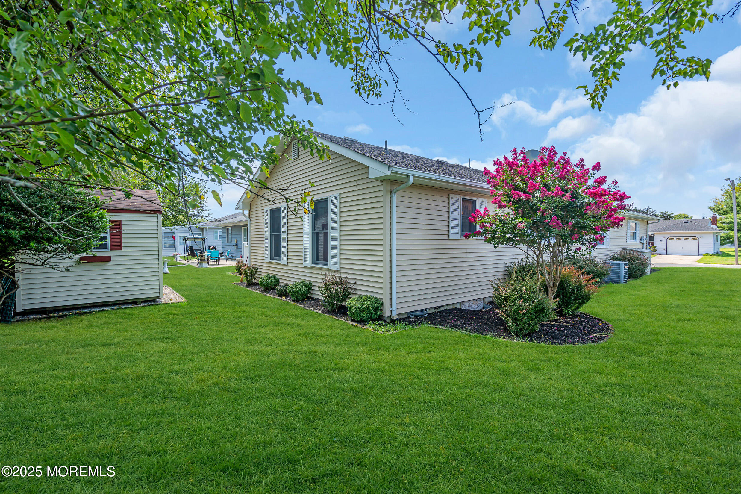 16 Goyave Street Toms River NJ 08757