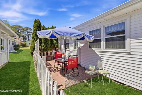 51 Westport Drive Whiting NJ 08759