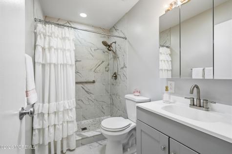 51 Westport Drive Whiting NJ 08759