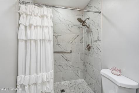 51 Westport Drive Whiting NJ 08759