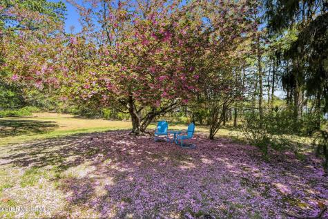 51 Westport Drive Whiting NJ 08759