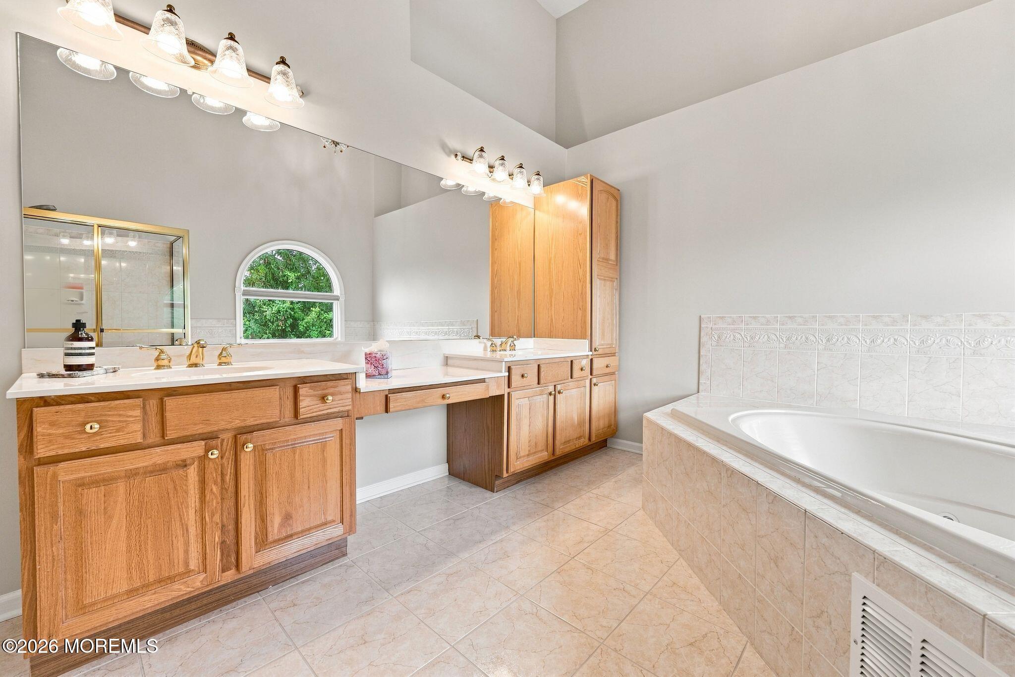 114 Candido Court Manalapan NJ 07726