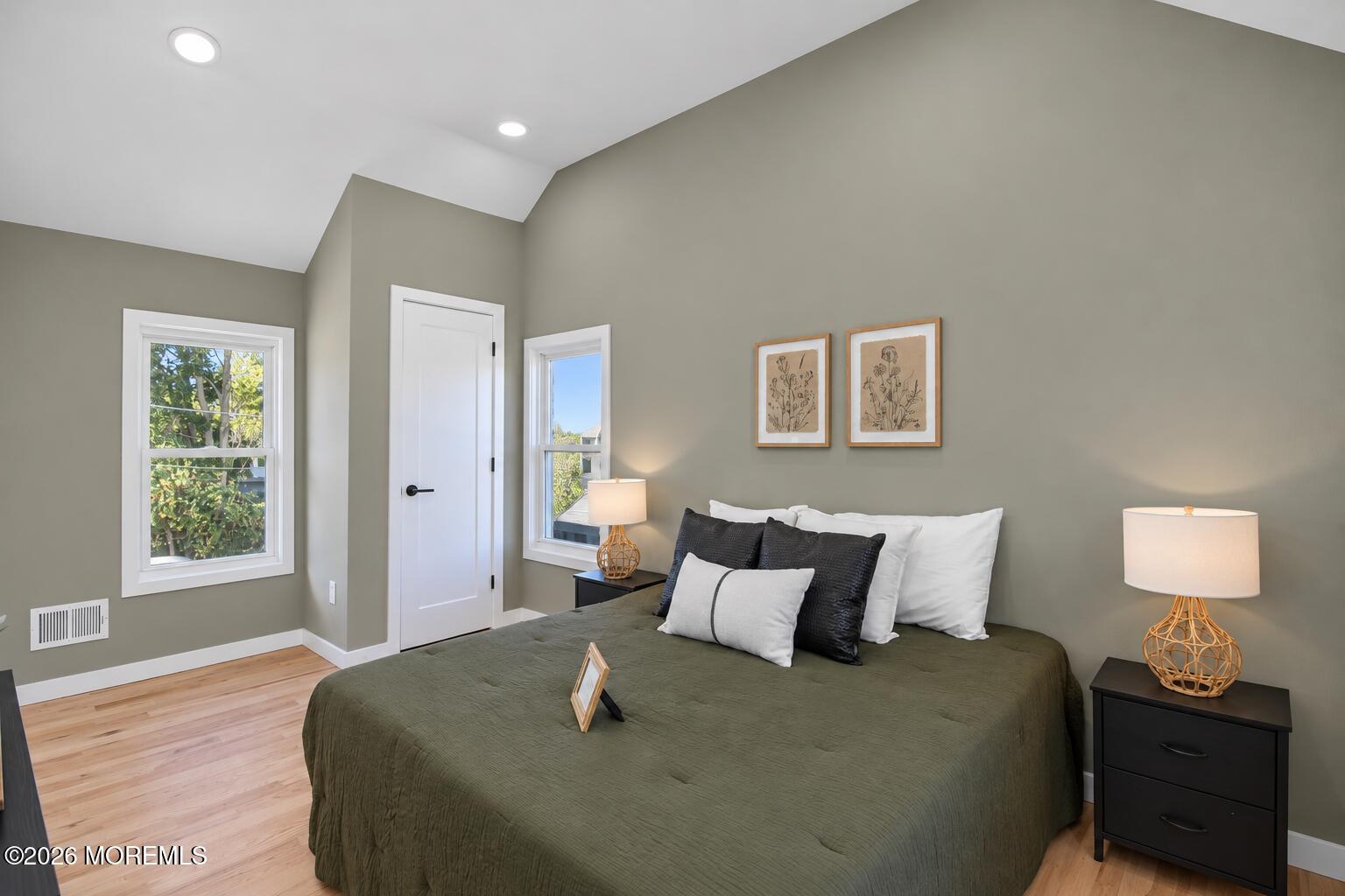 59 Walling Avenue Belford NJ 07718