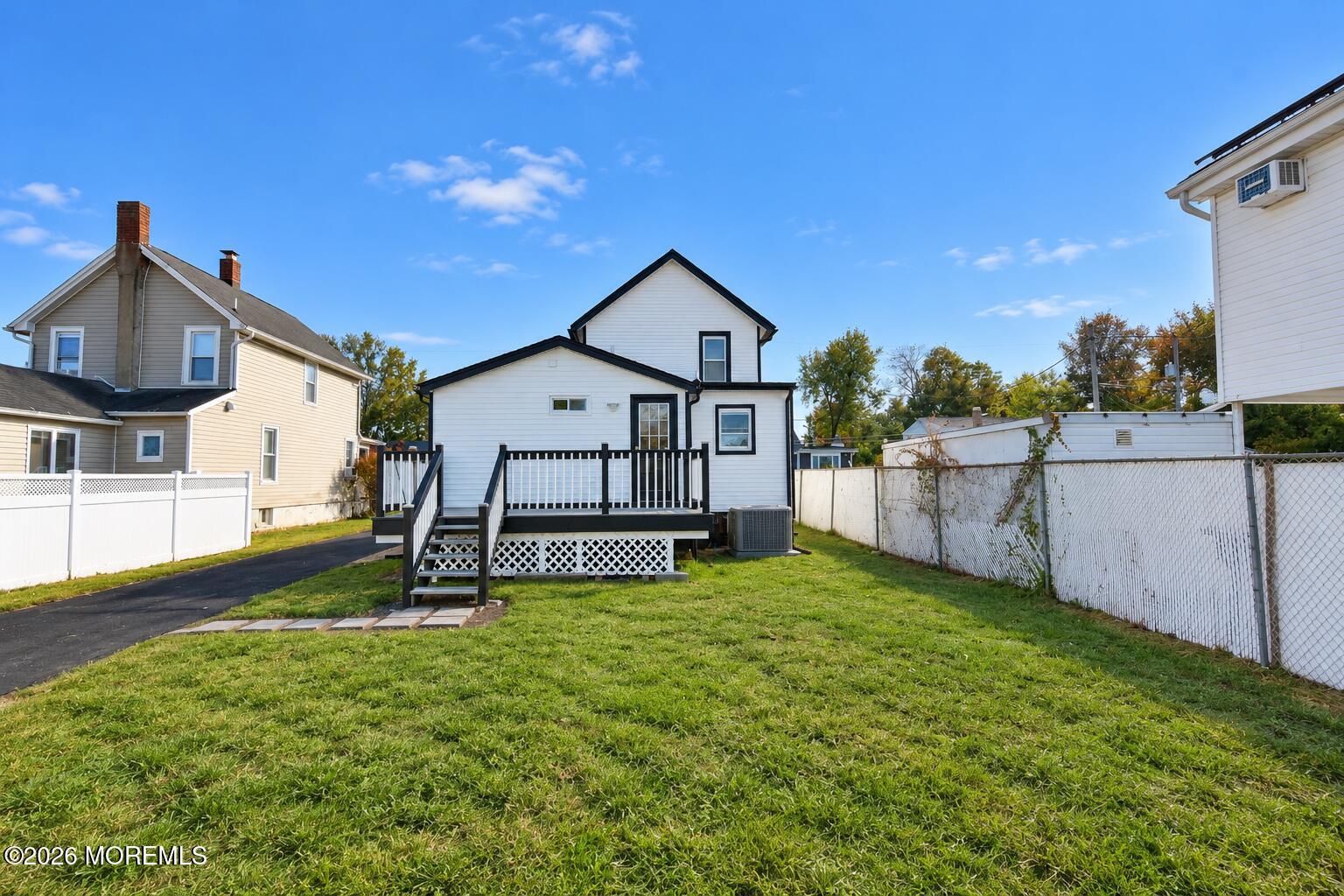 59 Walling Avenue Belford NJ 07718