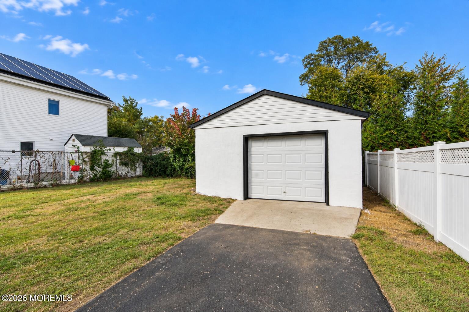 59 Walling Avenue Belford NJ 07718