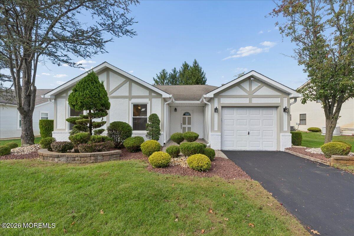 25 Hansom Lane Marlboro NJ 07746