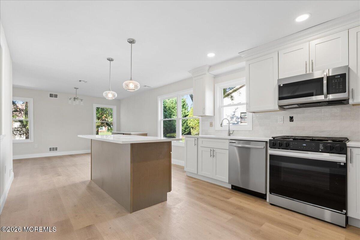 25 Hansom Lane Marlboro NJ 07746