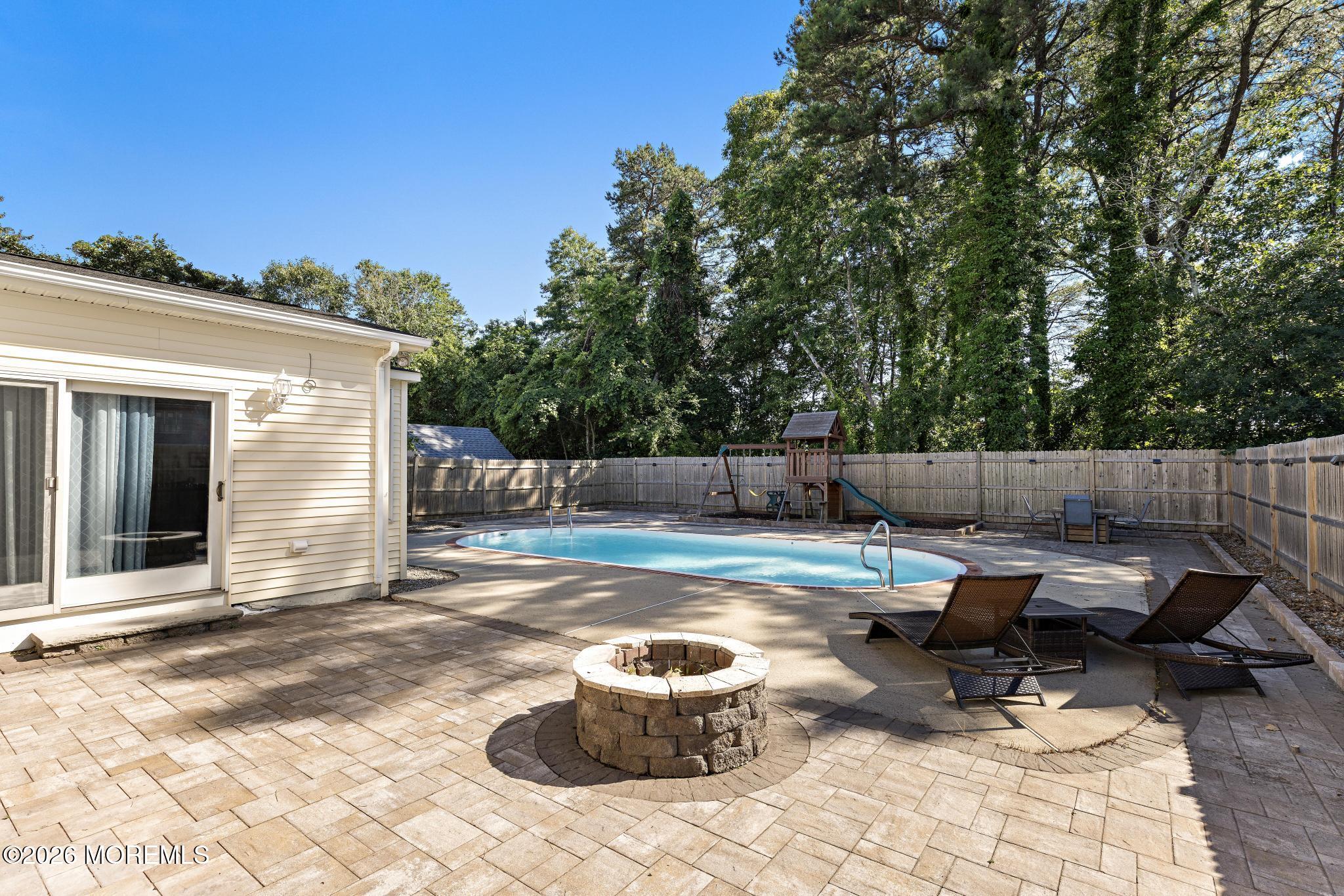 195 S Lakeshore Drive Manahawkin NJ 08050