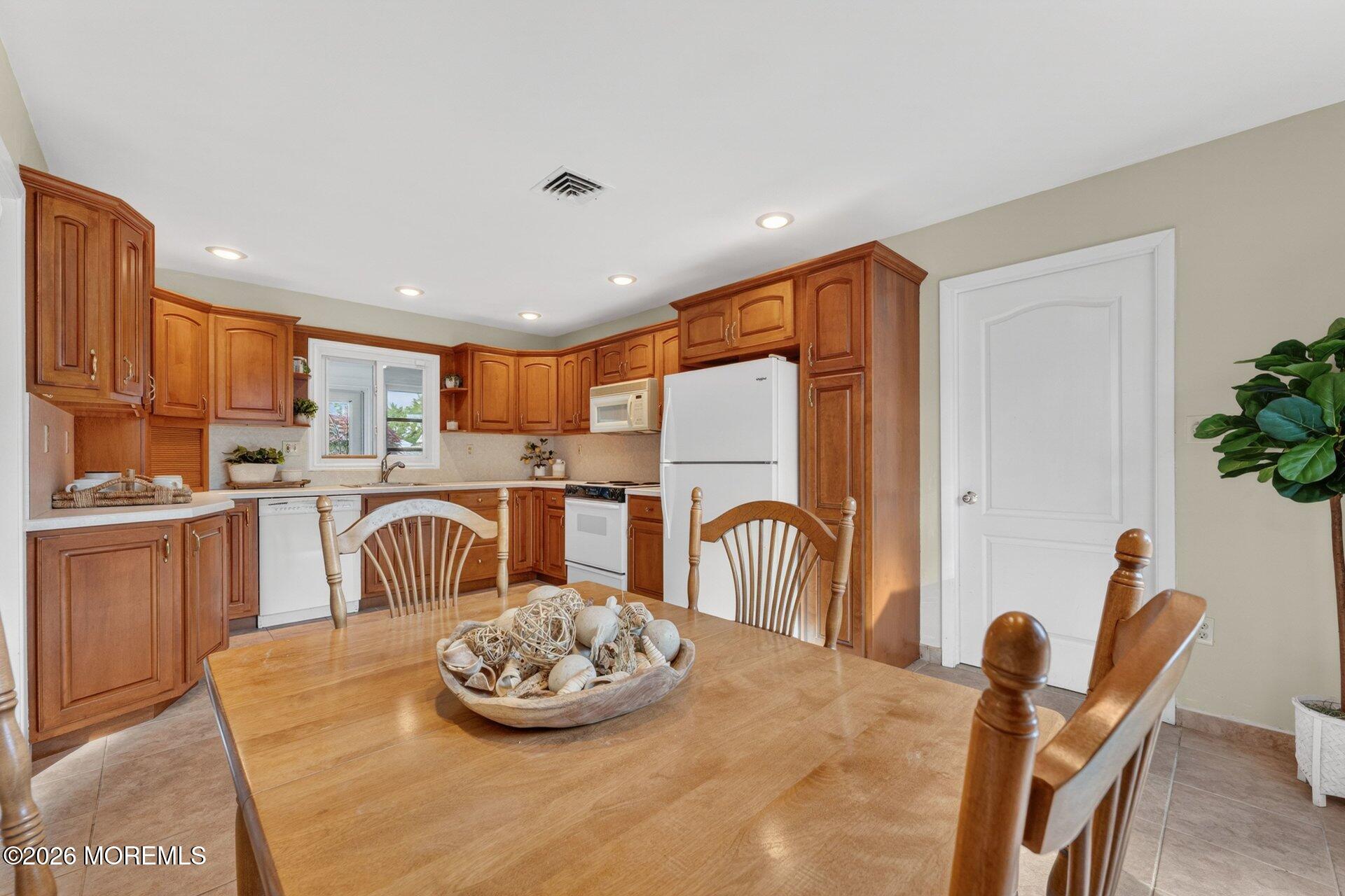 117 Idolstone Lane Matawan NJ 07747
