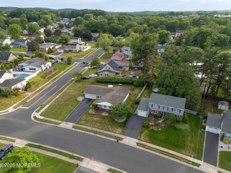 117 Idolstone Lane Matawan NJ 07747