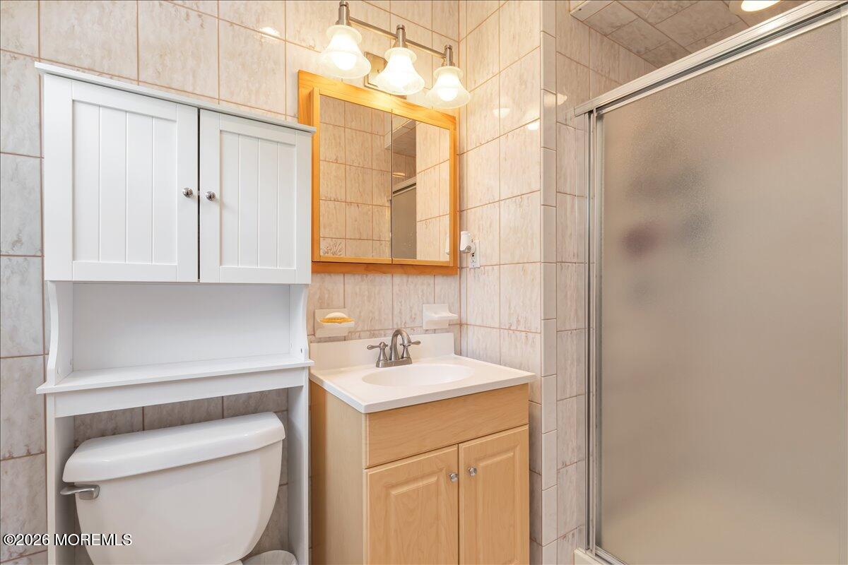 53 University Road East Brunswick NJ 08816