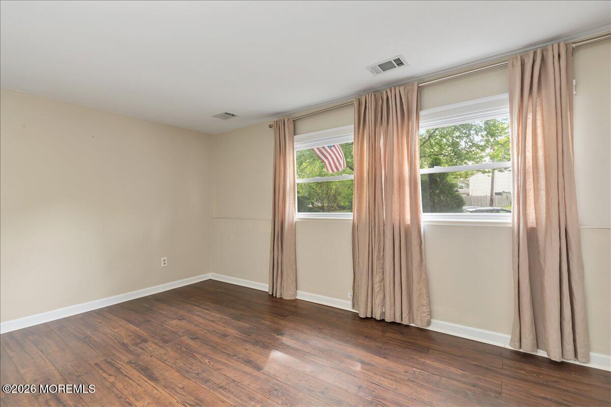 53 University Road East Brunswick NJ 08816
