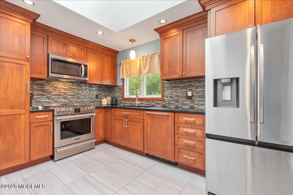 53 University Road East Brunswick NJ 08816