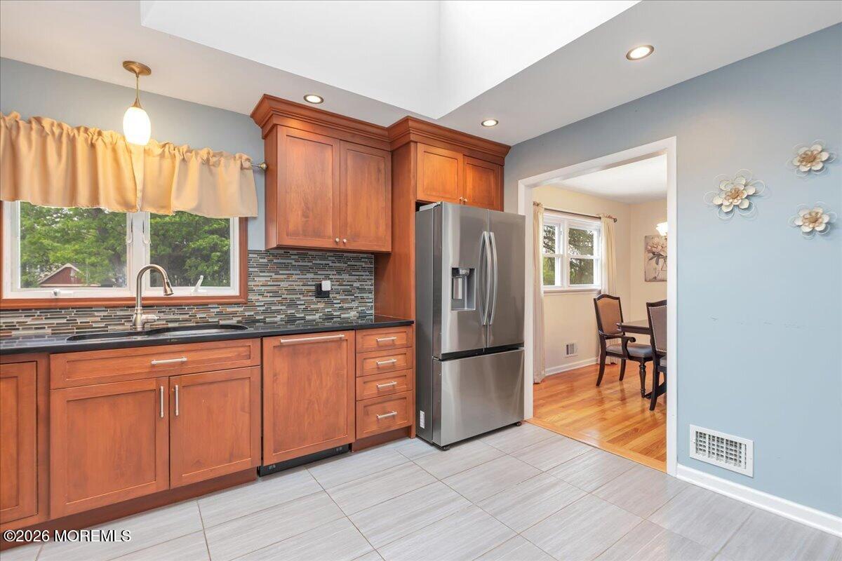 53 University Road East Brunswick NJ 08816