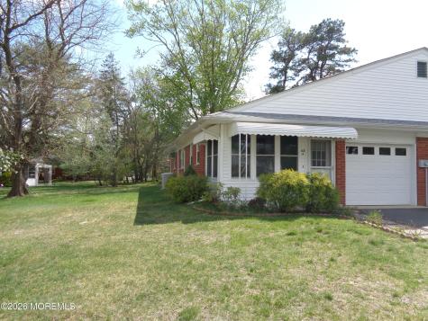 118 A Hope Road Whiting NJ 08759