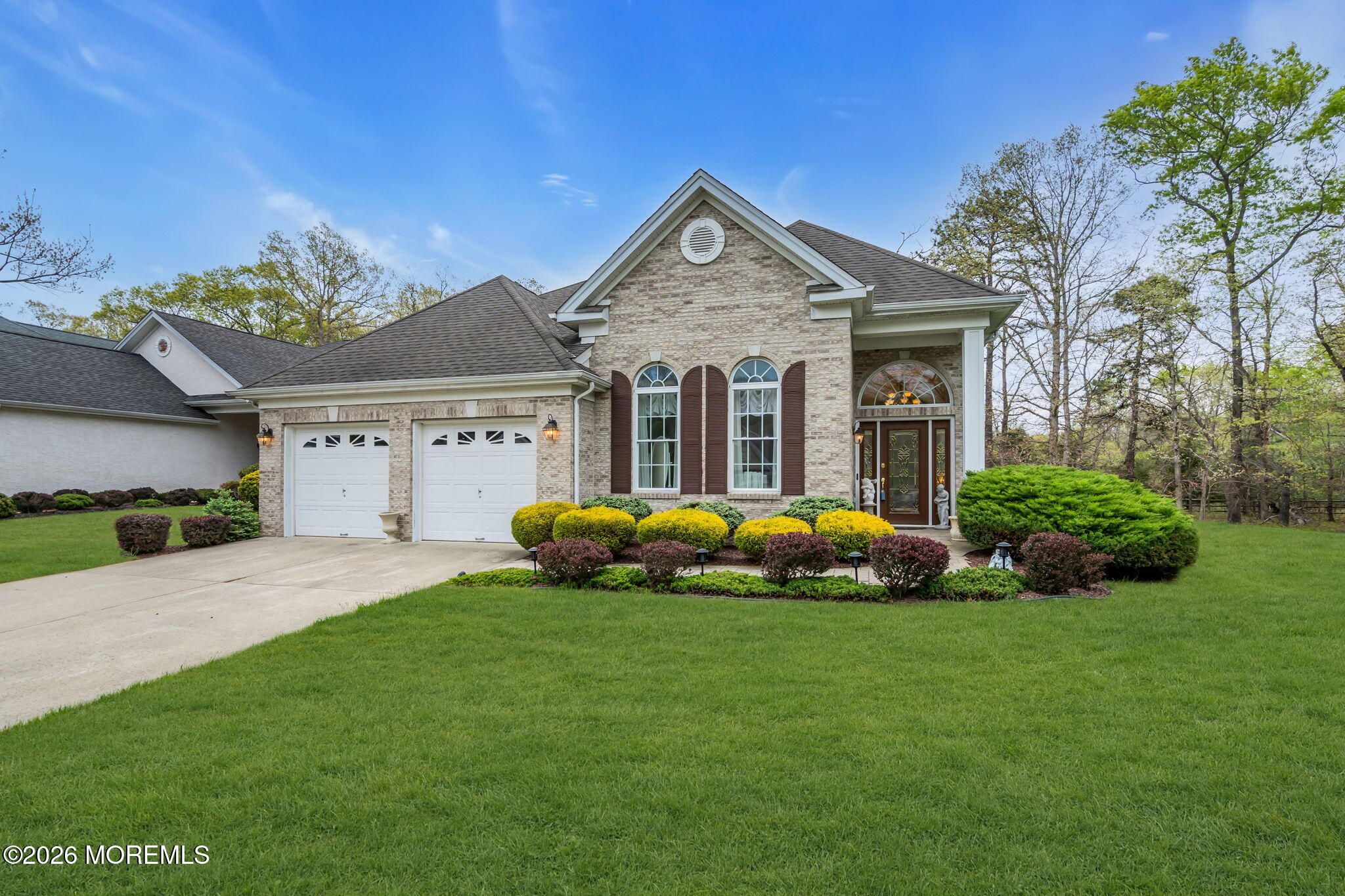 15 Cog Hill Court Jackson NJ 08527