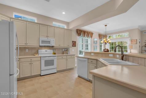 15 Cog Hill Court Jackson NJ 08527