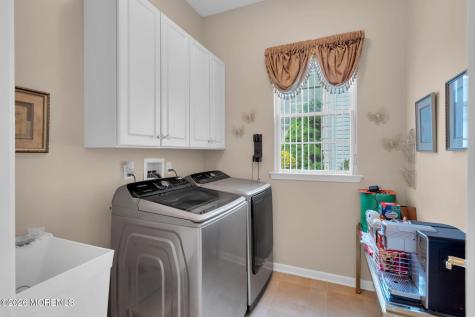 15 Cog Hill Court Jackson NJ 08527