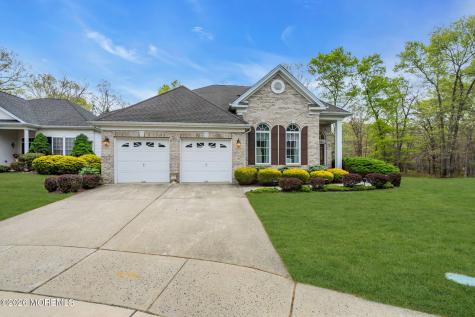 15 Cog Hill Court Jackson NJ 08527