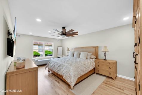 11 Hansom Lane Marlboro NJ 07726