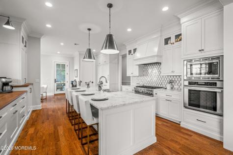 11 Beacon Hill Road Atlantic Highlands NJ 07716