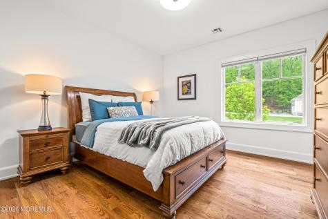 11 Beacon Hill Road Atlantic Highlands NJ 07716