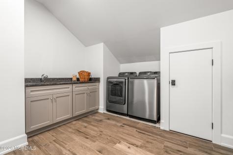 11 Beacon Hill Road Atlantic Highlands NJ 07716